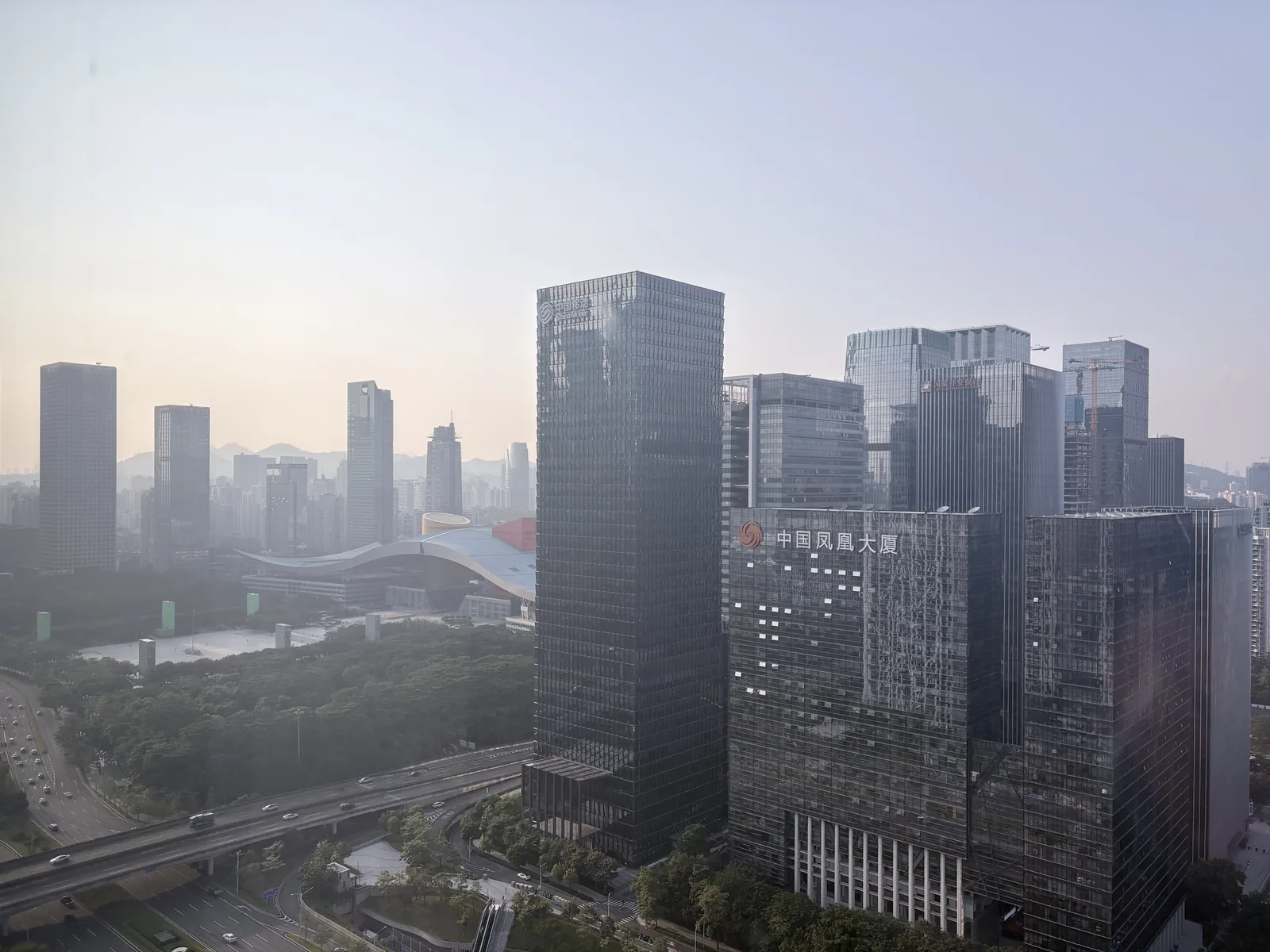 深圳港云企业管理有限公司所在办公大楼外观